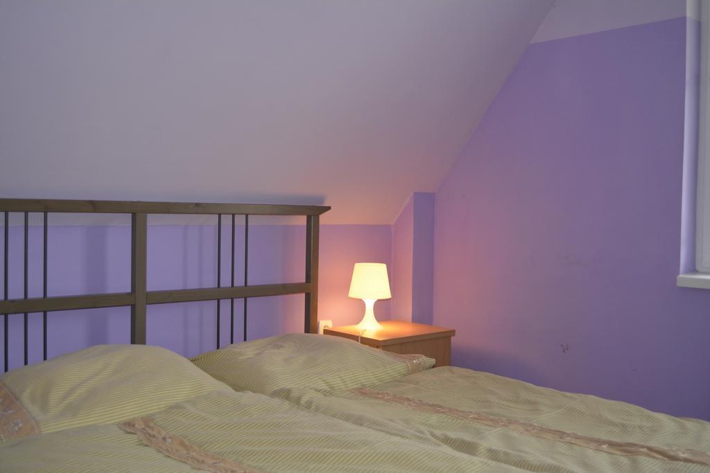 Petunia-Dom S Dvoma Spalnami Bešeňová Zimmer foto